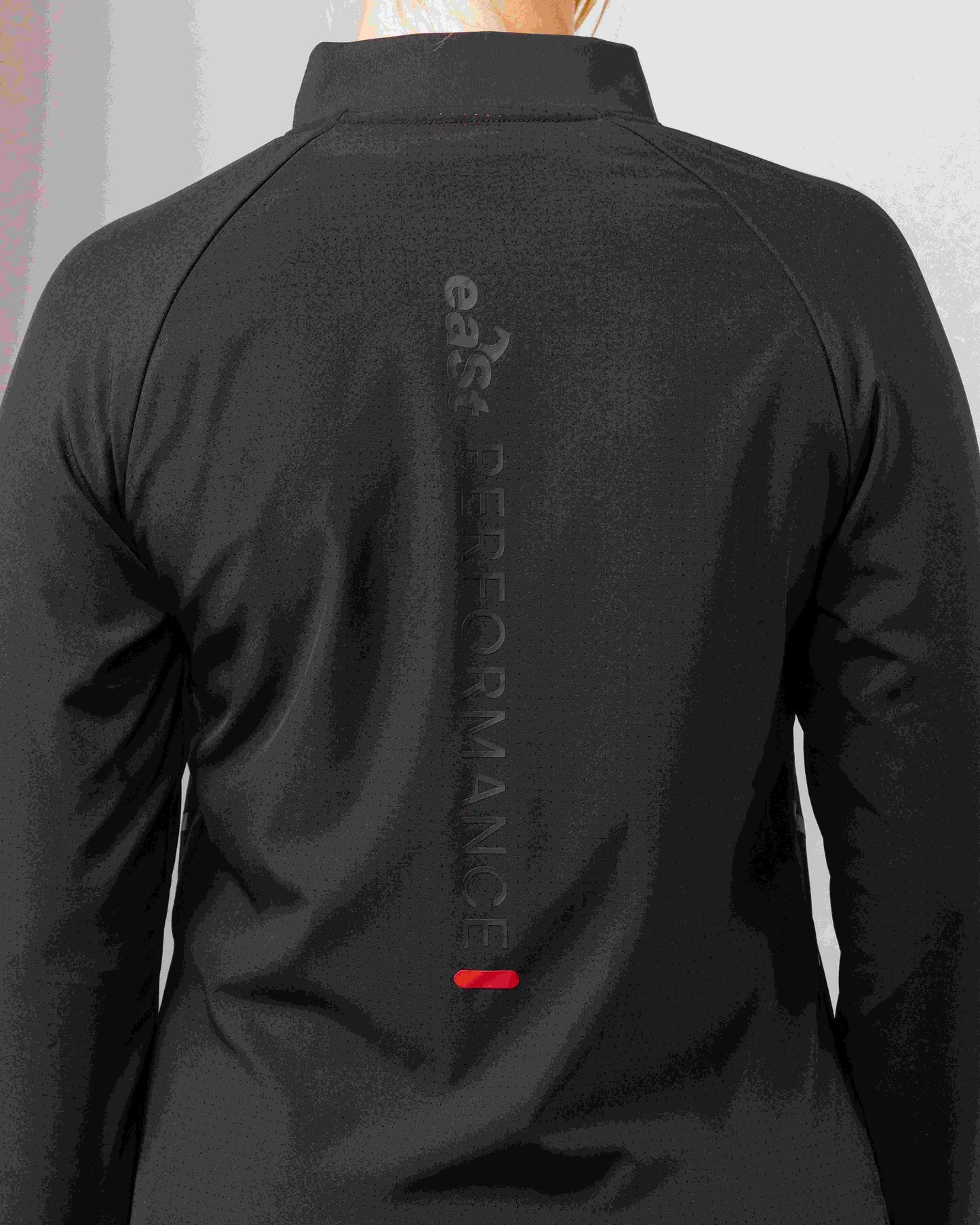 ea.st Lightweight Performance Jacket, superleichte Trainingsjacke