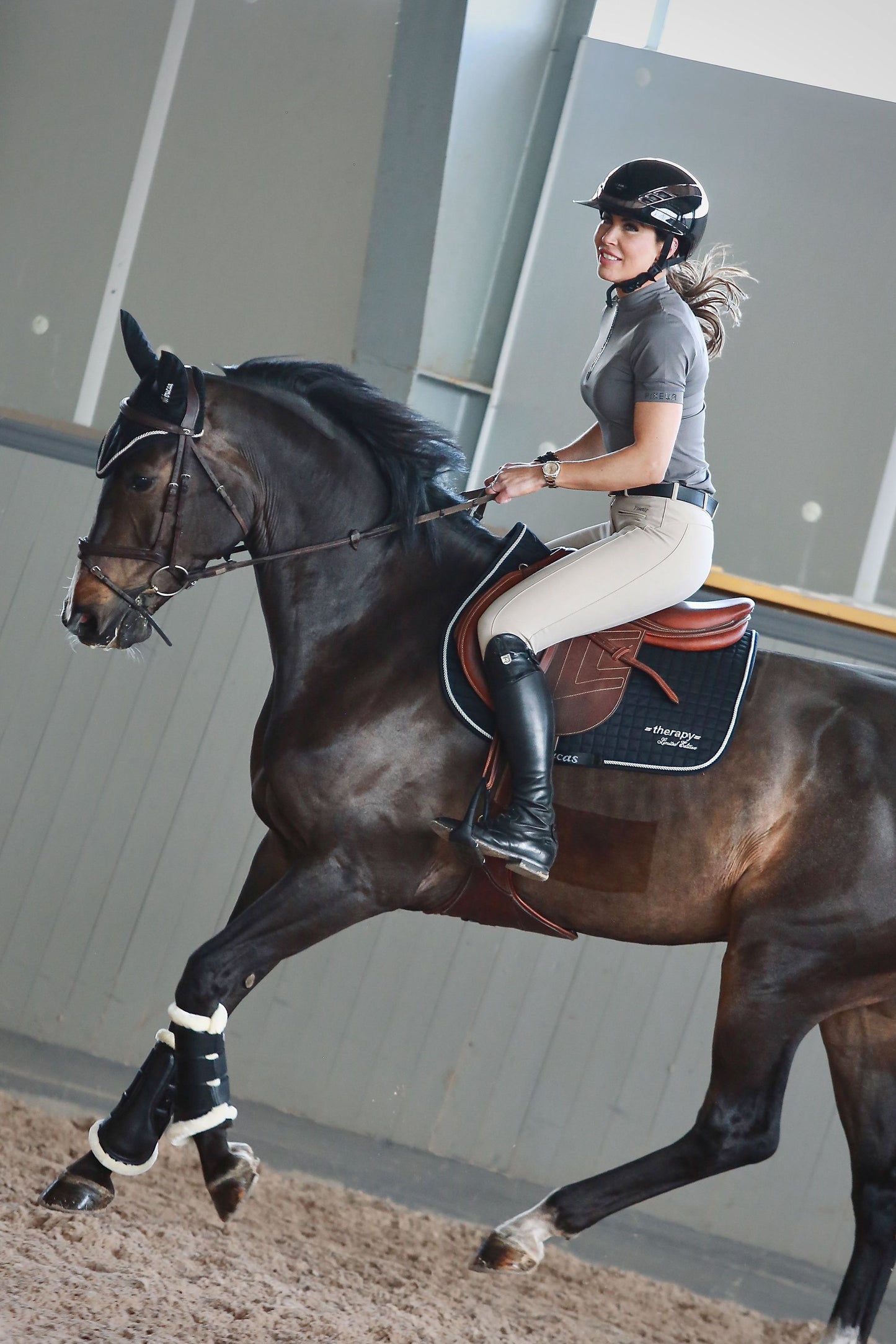 Bucas Therapy Schabracke Jump in zwei Farben